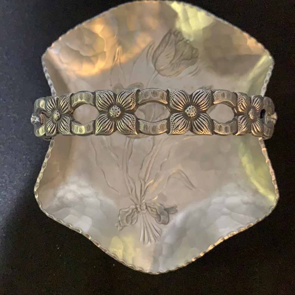 Hand Wrought Creations by Rodney Kent Hammered Aluminum Basket W/Tulips #429